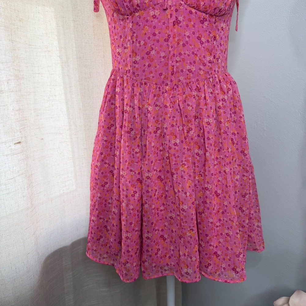 NWT SGNTR The Label Floral Tie Strap Mini Dress Pink Milkmaid Women's Small - Picture 6 of 9